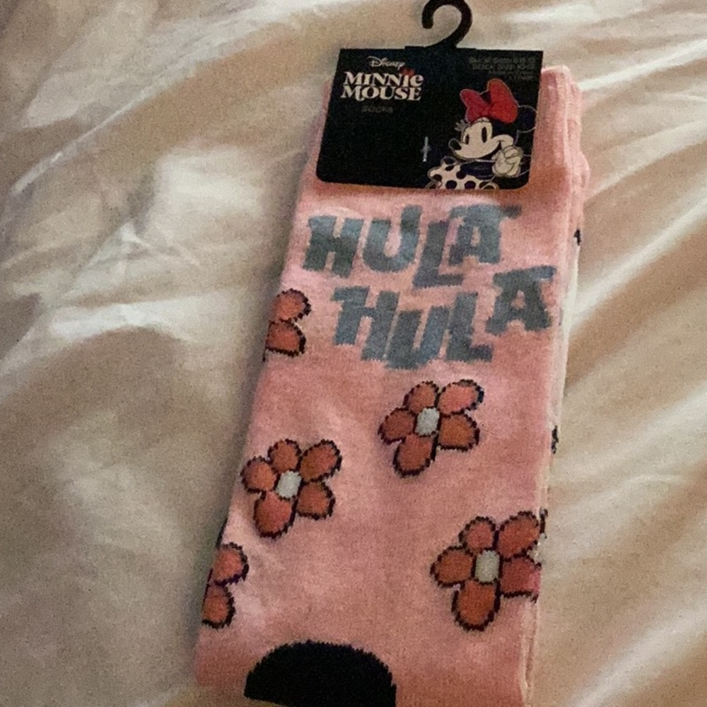 NWT Fun Disney Minnie Mouse Socks Closet Must Have
